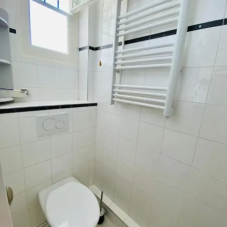 Design Ideal For Seaside Holidays Жюан-ле-Пен