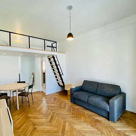 Design Ideal For Seaside Holidays *